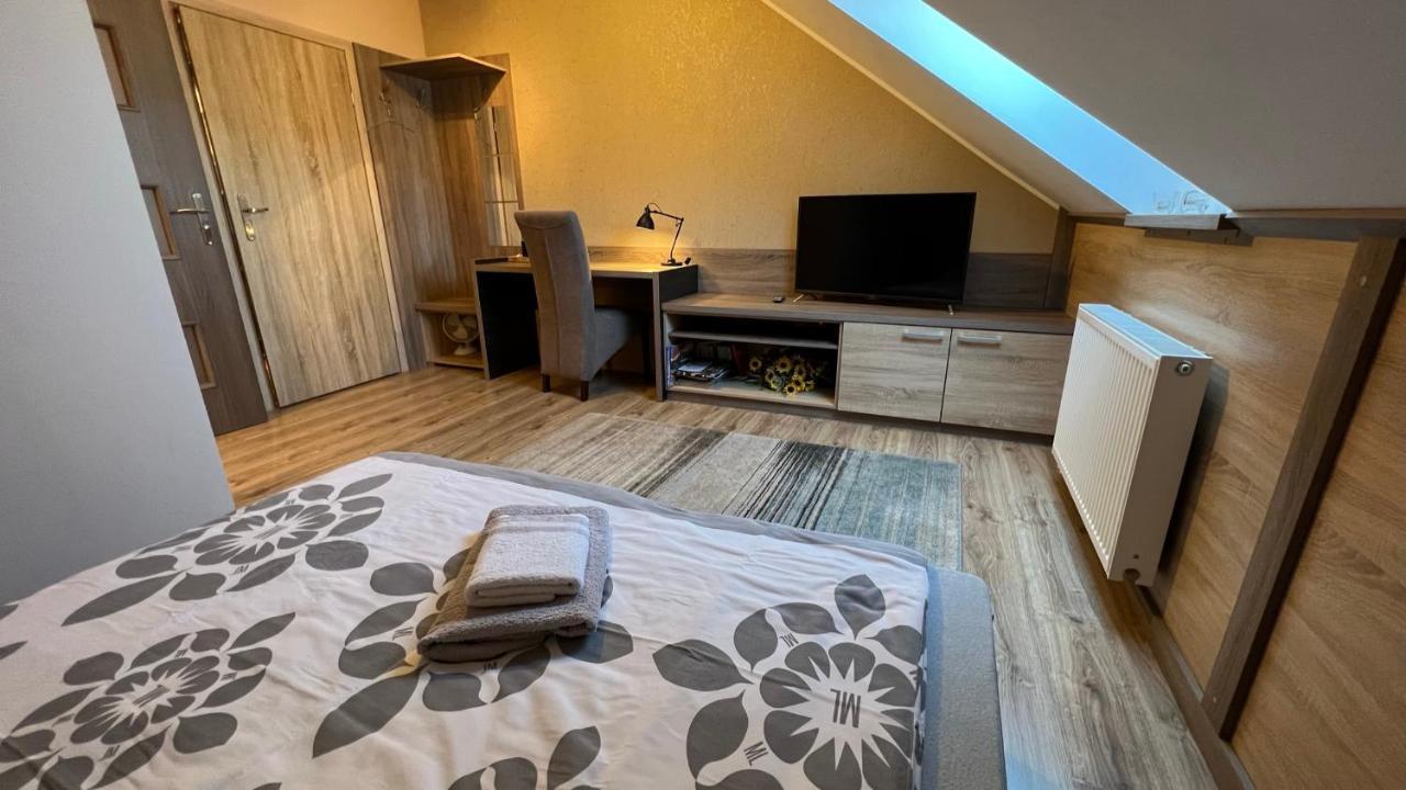 Fitnessfun Bed and Breakfast Krzyż Buitenkant foto