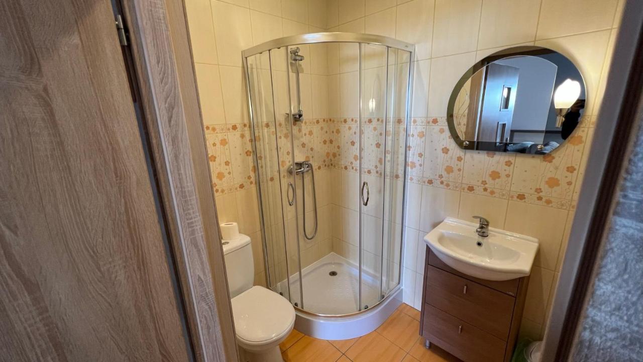 Fitnessfun Bed and Breakfast Krzyż Buitenkant foto