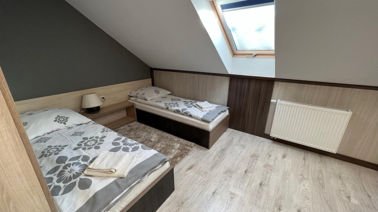 Fitnessfun Bed and Breakfast Krzyż Buitenkant foto